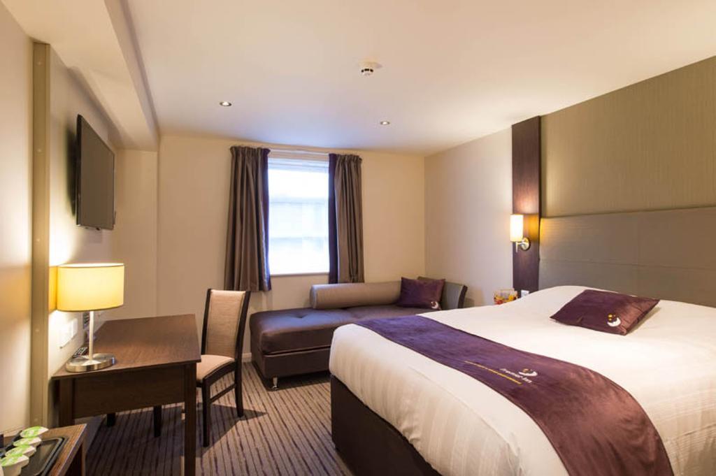 Premier Inn Dundee North Стая снимка