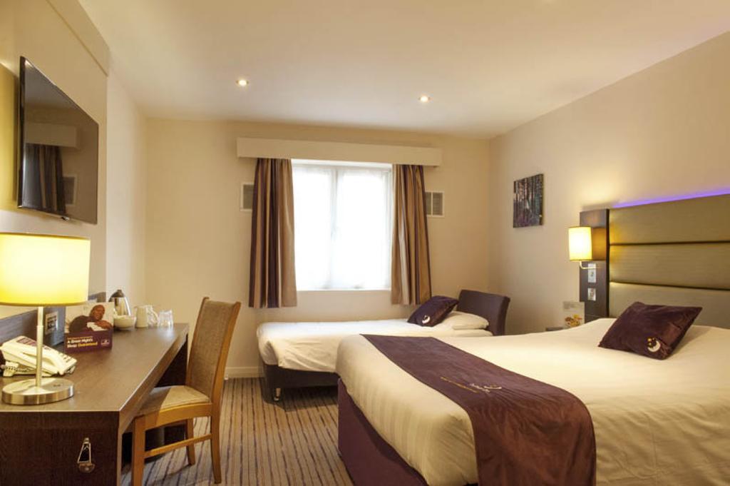 Premier Inn Dundee North Стая снимка